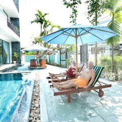Отель Tropical Garden Homestay Villa бассейн