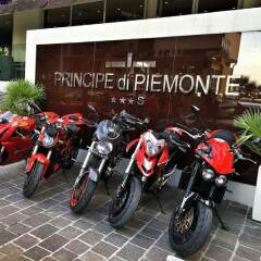 Hotel Principe di Piemonte парковка