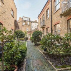 Отель Modern mews home in Kings Cross фото 2