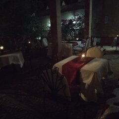 Отель Riad Dar Zaouia Марокко, Загора - отзывы, цены и фото номеров - забронировать отель Riad Dar Zaouia онлайн гостиничный бар