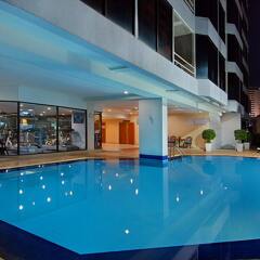 Tai-Pan Hotel бассейн