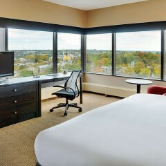 Отель Hilton Québec Канада, Квебек - отзывы, цены и фото номеров - забронировать отель Hilton Québec онлайн удобства в номере фото 2