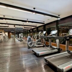 Отель Bay Breeze Hotel Китай, Шэньчжэнь - отзывы, цены и фото номеров - забронировать отель Bay Breeze Hotel онлайн фитнесс-зал