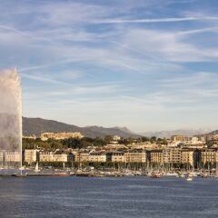 Отель The Ritz-Carlton, Hotel de la Paix, Geneva Швейцария, Женева - отзывы, цены и фото номеров - забронировать отель The Ritz-Carlton, Hotel de la Paix, Geneva онлайн парковка