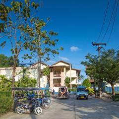 Отель Lanta Pura Beach Resort парковка