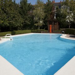 Отель Río Bidasoa Испания, Фуэнтеррабиа - отзывы, цены и фото номеров - забронировать отель Río Bidasoa онлайн бассейн фото 3