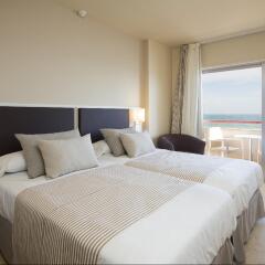 Hotel El Puerto by Pierre & Vacances комната для гостей фото 5
