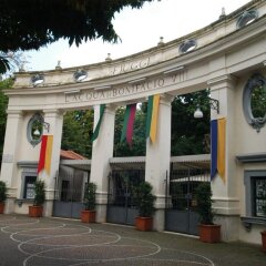 Hotel Verdi Фьюджи парковка