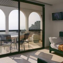 Отель Apartamentos Rosanna балкон