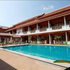 Отель Vansana LuangPrabang Hotel Лаос, Луангпхабанг - отзывы, цены и фото номеров - забронировать отель Vansana LuangPrabang Hotel онлайн бассейн