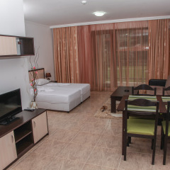 Отель OLYMP Apartcomplex Свети Влас комната для гостей