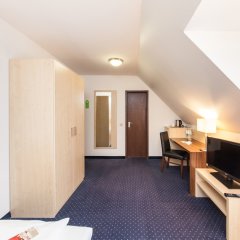 Novum Hotel Mariella Airport in Cologne, Germany from 83$, photos, reviews - zenhotels.com guestroom photo 2