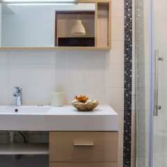 Отель Tineretului 20 by MRG Apartments Румыния, Бухарест - отзывы, цены и фото номеров - забронировать отель Tineretului 20 by MRG Apartments онлайн ванная фото 3
