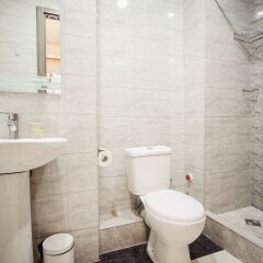 Hotel Toma's House ванная