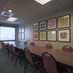 Holiday Inn Express Hotel & Suites Reading фото 2