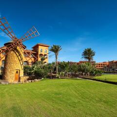 Отель Sheraton Fuerteventura Beach, Golf & Spa Resort спортивное сооружение