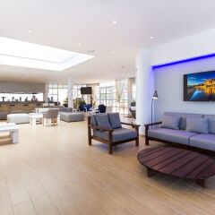 Отель Apartamentos Jutlandia интерьер отеля
