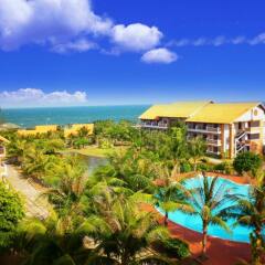 Отель Blue Bay Mui Ne Resort & Spa пляж фото 2