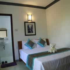 Отель Vesper Homestay сейф в номере