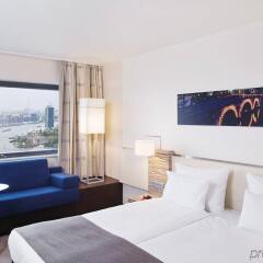 Movenpick Hotel Amsterdam City Centre Амстердам комната для гостей фото 3
