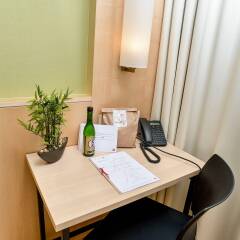 Отель Yadoya Hotel Бельгия, Брюссель - 4 отзыва об отеле, цены и фото номеров - забронировать отель Yadoya Hotel онлайн удобства в номере фото 2