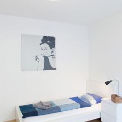 Апартаменты HITrental Kreuzplatz Apartments Цюрих детские мероприятия