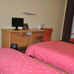 Отель Home Inn Китай, Пекин - отзывы, цены и фото номеров - забронировать отель Home Inn онлайн удобства в номере