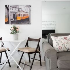 Отель Cozy T.M. Flat in the Heart of Lisbon Лиссабон комната для гостей фото 3