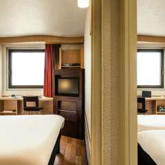 Отель ibis Paris Tour Eiffel Cambronne 15ème Франция, Париж - 9 отзывов об отеле, цены и фото номеров - забронировать отель ibis Paris Tour Eiffel Cambronne 15ème онлайн комната для гостей фото 5