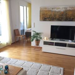 Апартаменты Market Square Apartment Ювяскюля комната для гостей фото 4