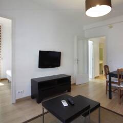 Апартаменты Fisa Rentals Aribau Apartments комната для гостей фото 4