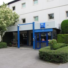 Отель Ibis Budget Liege Льеж банкомат