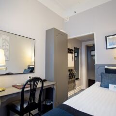 Crystal Plaza Hotel удобства в номере
