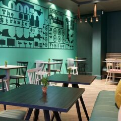 Отель Jurys Inn Manchester City Centre Великобритания, Манчестер - отзывы, цены и фото номеров - забронировать отель Jurys Inn Manchester City Centre онлайн питание фото 3