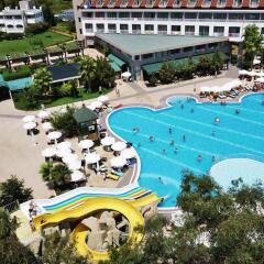 Sherwood Greenwood Resort – All Inclusive Турция, Кемер - 4 отзыва об отеле, цены и фото номеров - забронировать отель Sherwood Greenwood Resort – All Inclusive онлайн приотельная территория