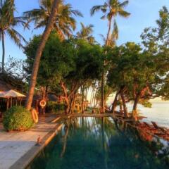 Отель Mimpi Resort Tulamben Dive and Spa бассейн фото 3