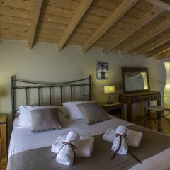 Отель Oasis Beach Hotel Греция, Агистри - отзывы, цены и фото номеров - забронировать отель Oasis Beach Hotel онлайн комната для гостей фото 2