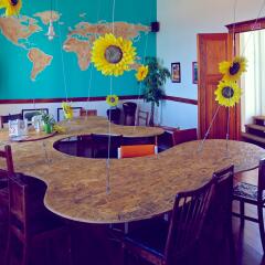 Отель Sunset Destination Hostel Португалия, Лиссабон - отзывы, цены и фото номеров - забронировать отель Sunset Destination Hostel онлайн гостиничный бар