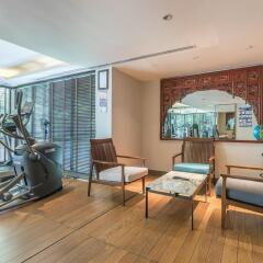 Отель Arcadia Suites Bangkok Бангкок фитнесс-зал фото 2
