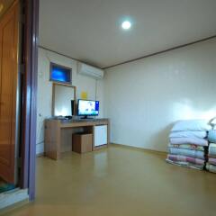 Beewon Guest House - Hostel комната для гостей