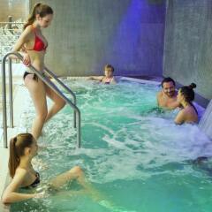Отель Mango Aparthotel бассейн фото 2