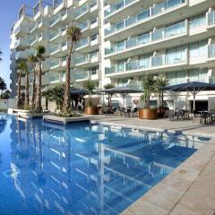 Отель Blaumar Hotel Salou Испания, Салоу - 7 отзывов об отеле, цены и фото номеров - забронировать отель Blaumar Hotel Salou онлайн бассейн фото 2