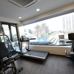 Parc Sovereign Hotel - Tyrwhitt фитнесс-зал