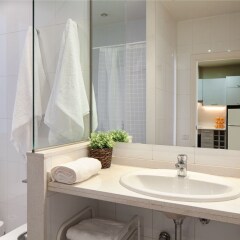 Апартаменты Habitat Apartments Boulevard Барселона ванная фото 2