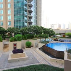 Отель New Arabian Holiday Homes - Residence 5 бассейн фото 2