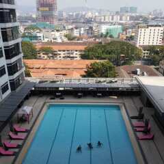 Отель Mowu Suites @ Bukit Bintang Fahrenheit 88 Малайзия, Куала-Лумпур - отзывы, цены и фото номеров - забронировать отель Mowu Suites @ Bukit Bintang Fahrenheit 88 онлайн бассейн фото 3