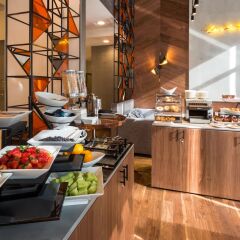 Отель Westin Grand Vancouver Канада, Ванкувер - отзывы, цены и фото номеров - забронировать отель Westin Grand Vancouver онлайн питание