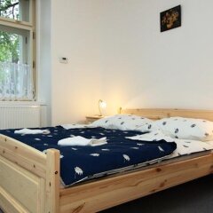 Hotel Pod Sluncem Тухловице бассейн