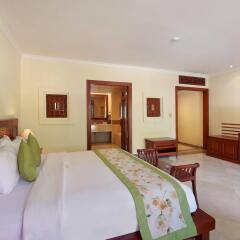 Отель The Grand Bali Nusa Dua Индонезия, Бали - 5 отзывов об отеле, цены и фото номеров - забронировать отель The Grand Bali Nusa Dua онлайн