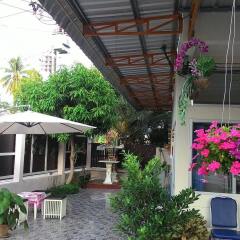 Отель TN Guesthouse